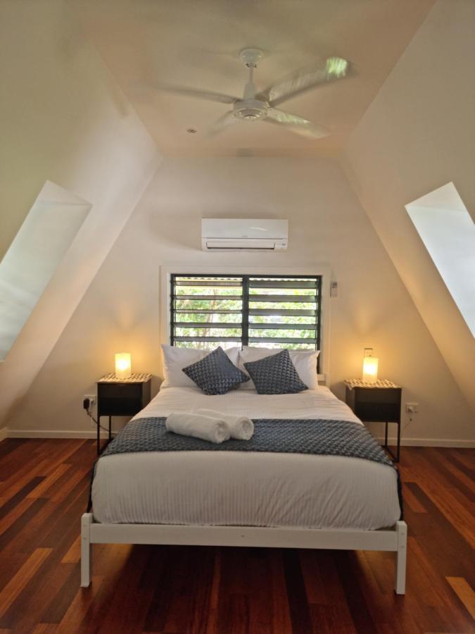 Canopy 5 Chalet Nelly Bay Екстер'єр фото